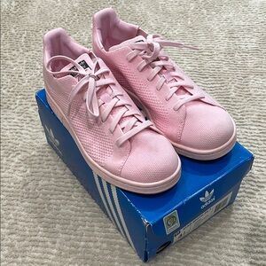 Adidas Pink Stan Smith Sneakers